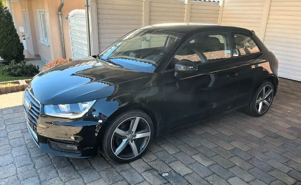 Usata Audi A1 116 CV (85 kW) 2016 Nero Utilitaria