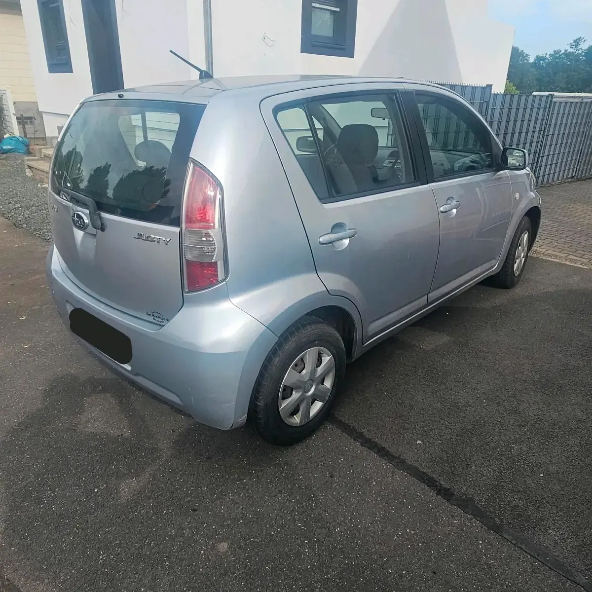 Gebraucht Subaru Justy 69 PS (50 kW) 2009 Silber Kleinwagen
