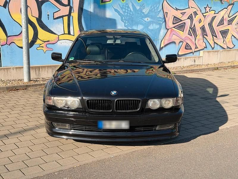 Gebraucht BMW 728 193 PS (141 kW) 1998 Schwarz Limousine