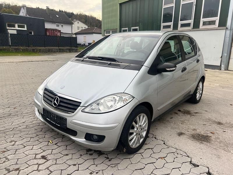 Silber Gebraucht 2005 Mercedes A180 Limousine | 2.199 € (Teuer) - Bild 1/4