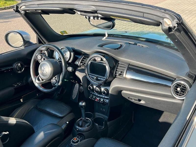 Second-hand Mini John Cooper Works 231 CP (169 kW) 2016 Alb Hatchback