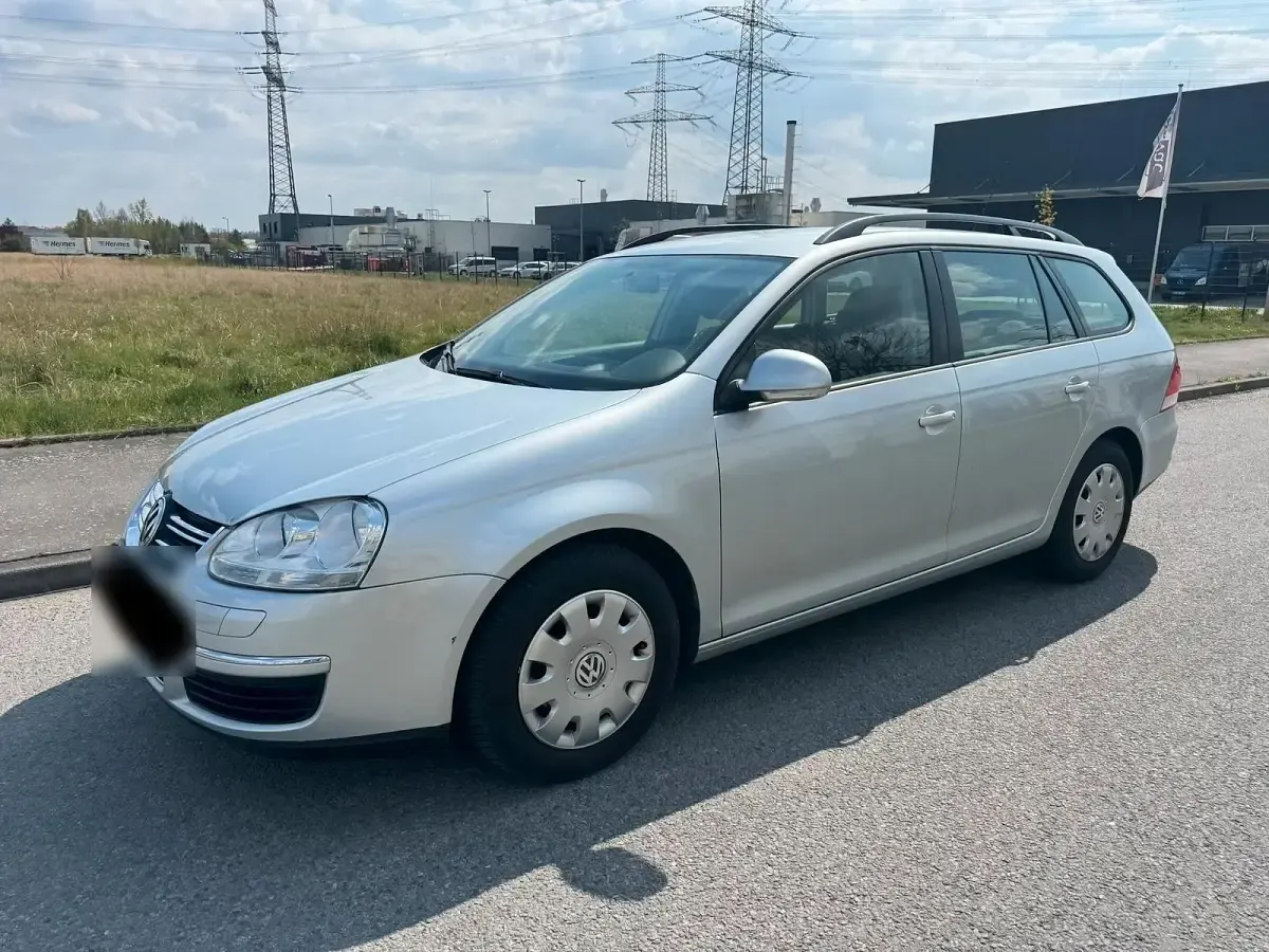 Gebraucht VW Golf VI 85 PS (62 kW) 2008 Silber Kleinwagen