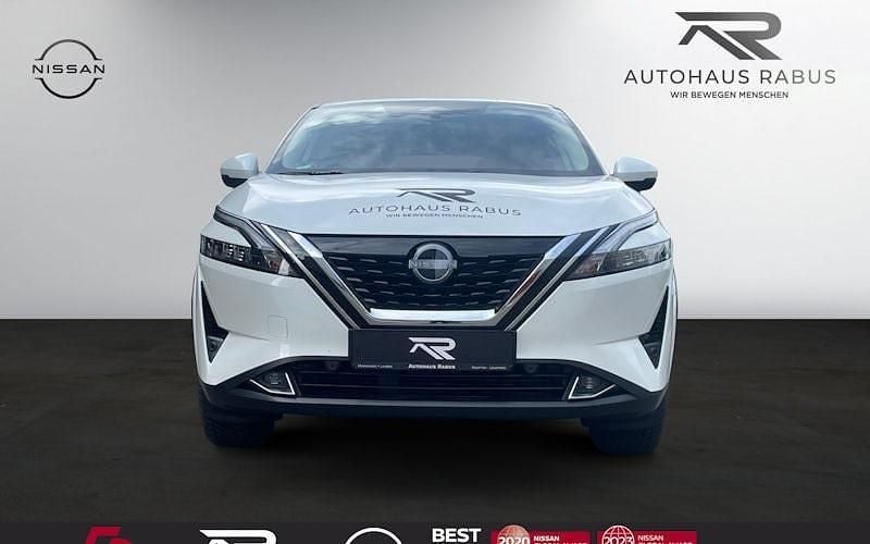 Weiß Gebraucht 2023 Nissan Qashqai N-Connecta SUV | 27.890 € (Fairer Preis) - Bild 1/4