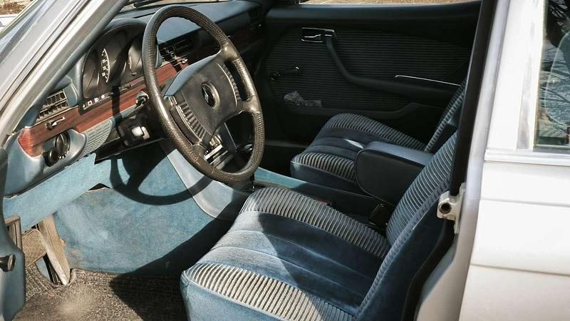Gebraucht Mercedes 350 SE 200 PS (147 kW) 1973 Silber Limousine