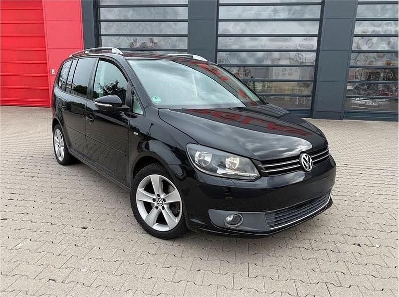 Schwarz Gebraucht 2012 VW Touran Match Van / Kleinbus | 6.600 € (Guter Preis) - Bild 1/4