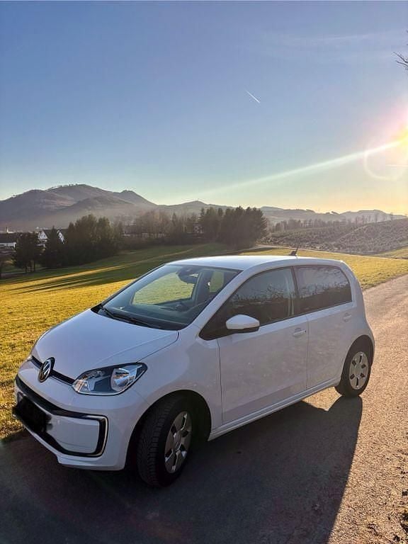Gebraucht VW e-up! United 61 kW (83 PS) 2021 Weiß Kleinwagen