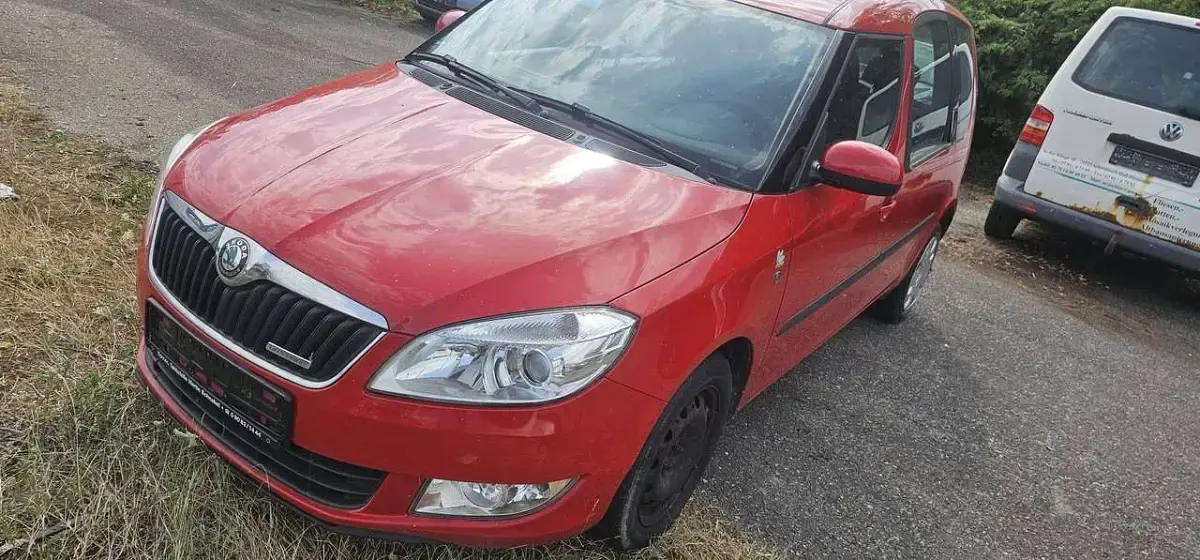 Gebraucht Skoda Roomster GreenLine 75 PS (55 kW) 2011 Corridarot Van / Kleinbus