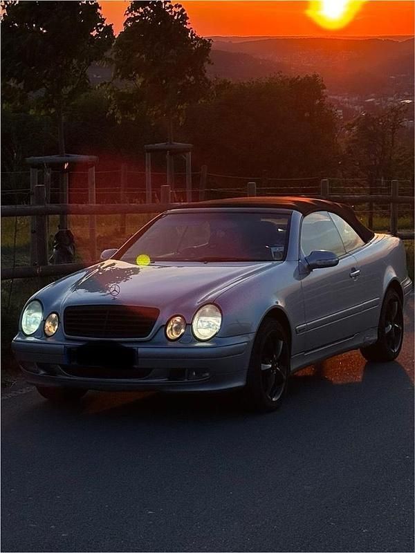 Silber Gebraucht 2001 Mercedes CLK230 Cabrio | 4.000 € (Guter Preis) - Bild 1/4