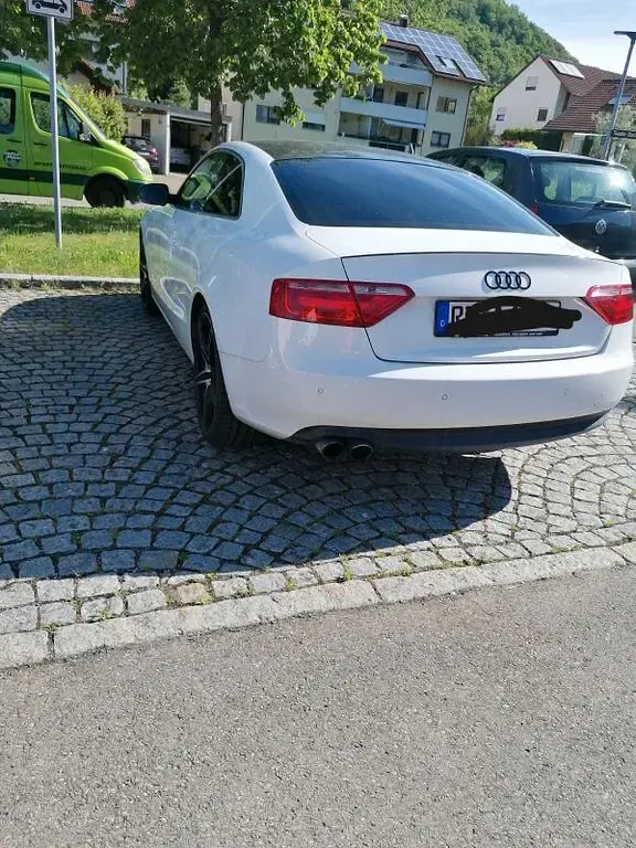 Gebraucht Audi A5 179 PS (131 kW) 2009 Weiß Coupé