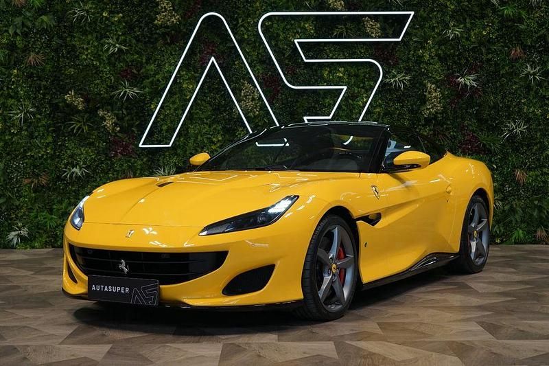 Gebraucht Ferrari Portofino 600 PS (441 kW) 2020 Gelb Cabrio