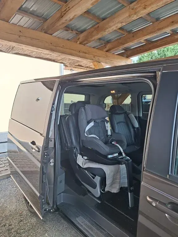 Gebraucht Mercedes Viano 224 PS (164 kW) 2012 Braun Van / Kleinbus