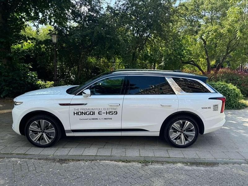 Gebraucht Hongqi E-HS9 405 kW (551 PS) 2023 Weiß SUV