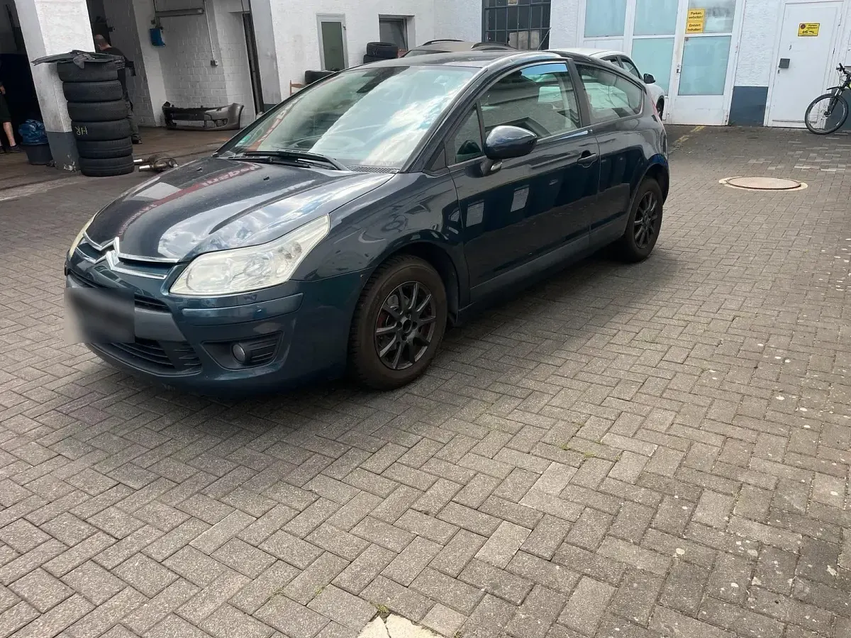 Gebraucht Citroën C4 120 PS (88 kW) 2010 Blau Coupé