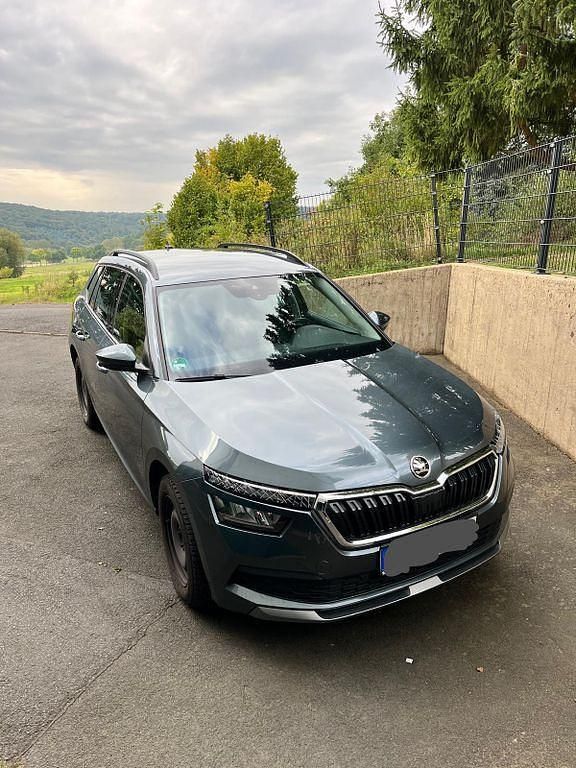 Grau Gebraucht 2019 Skoda Kamiq Ambition SUV | 14.300 € (Guter Preis) - Bild 1/4