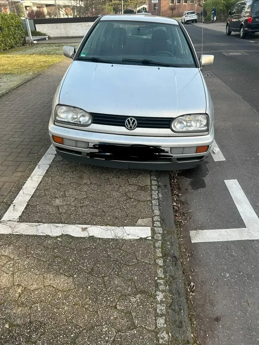 Gebraucht VW Golf III 101 PS (74 kW) 1997 Silber Kleinwagen