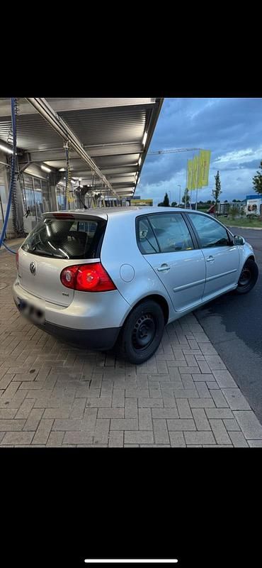 Silber Gebraucht 2007 VW Golf V Limousine | 2.350 € (Fairer Preis) - Bild 1/4