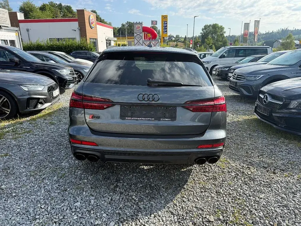 Gebraucht Audi S6 Basis 344 PS (253 kW) 2021 Grau Kombi