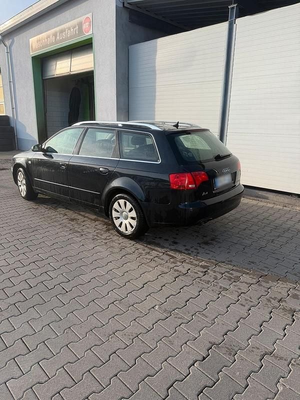Gebraucht Audi A4 140 PS (102 kW) 2006 Schwarz Kombi
