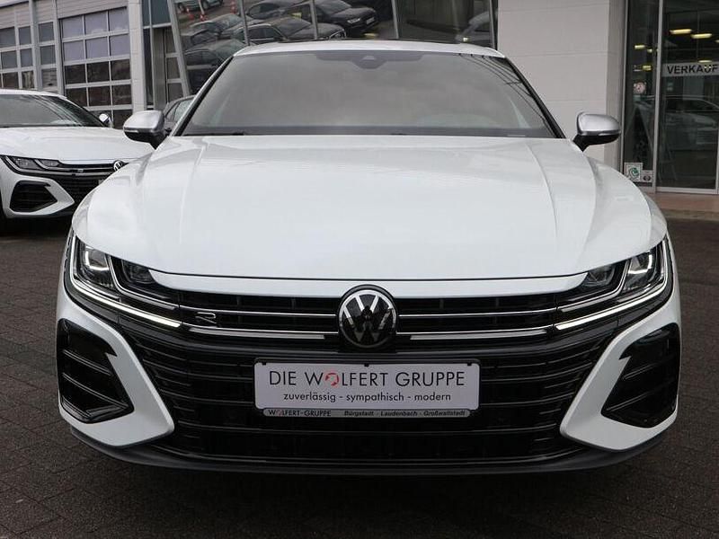 Gebraucht VW Arteon R 320 PS (235 kW) 2023 Oryxweiß perlmutteffekt Coupé