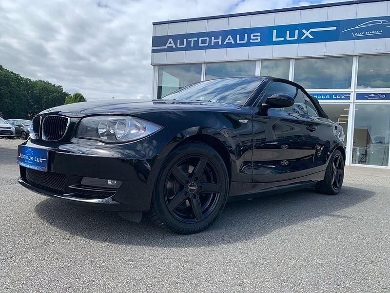 Schwarz Gebraucht 2010 BMW 118 Cabriolet Advantage Cabrio | 6.499 € (Fairer Preis) - Bild 1/4