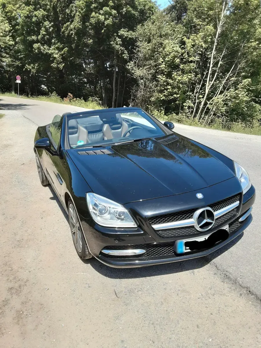 Gebraucht Mercedes SLK200 2011 Schwarz Cabrio