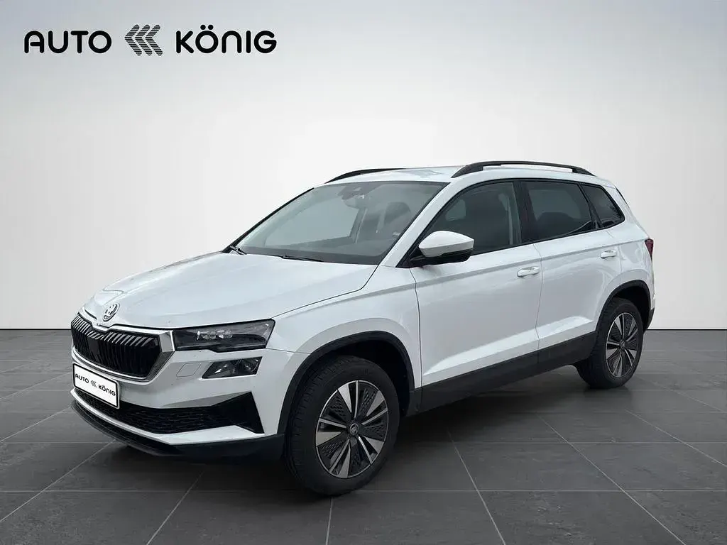 Gebraucht Skoda Karoq Tour 150 PS (110 kW) 2026 Weiß SUV