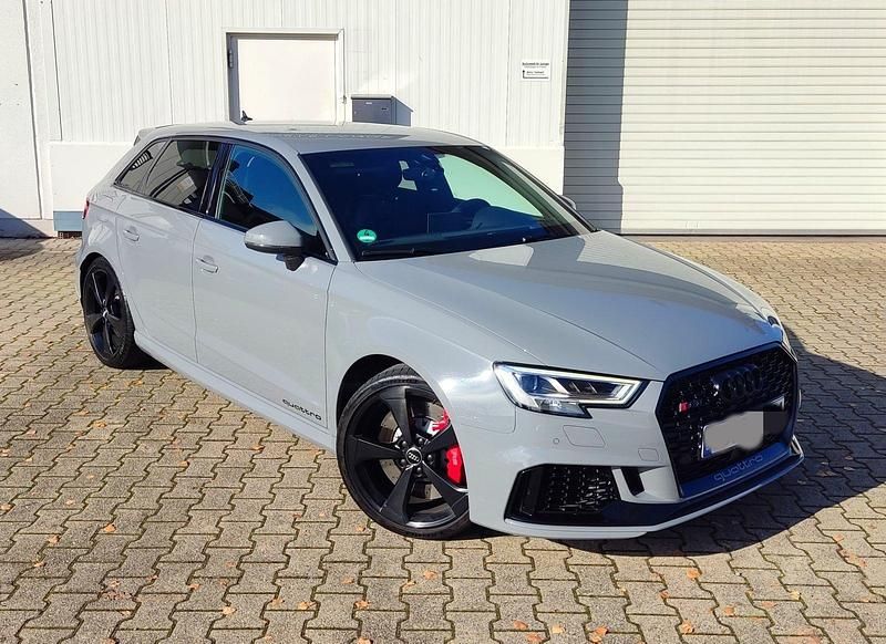 Gebraucht Audi RS3 Advanced 400 PS (294 kW) 2019 Nardograu Limousine