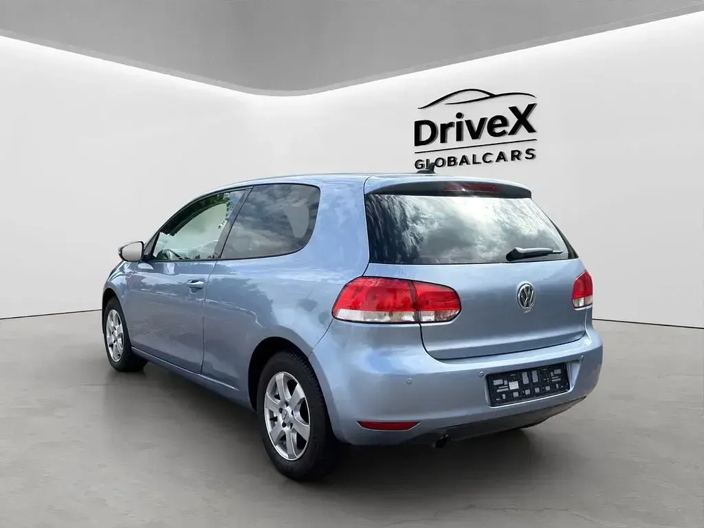 Gebraucht VW Golf VI Trendline 105 PS (77 kW) 2011 Blau Kleinwagen