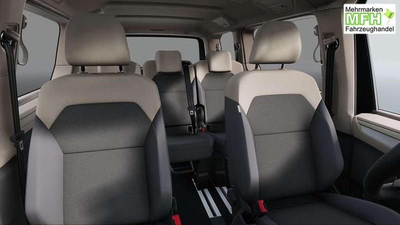 Neu VW Multivan 150 PS (110 kW) 2025 Deep black perleffekt Van