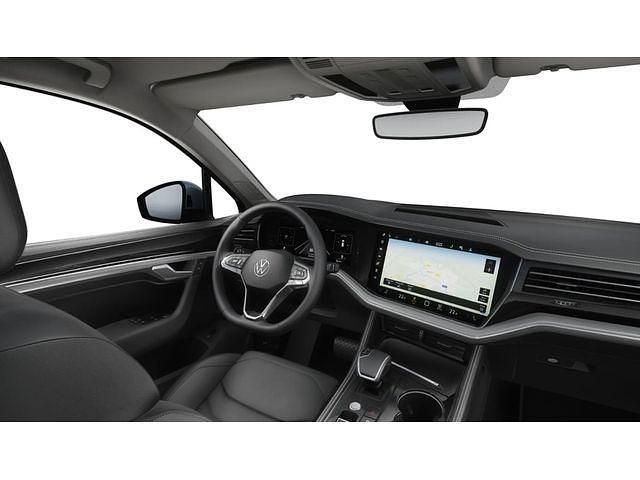 Gebraucht VW Touareg 231 PS (169 kW) 2025 Silber SUV