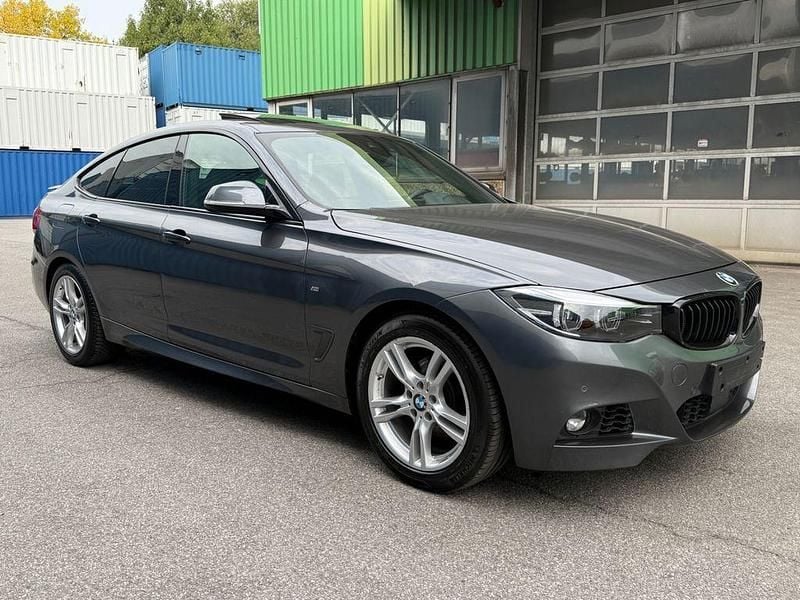 Grau Gebraucht 2017 BMW 320 Gran Turismo M Sport Limousine | 18.990 € (Superpreis) - Bild 1/4