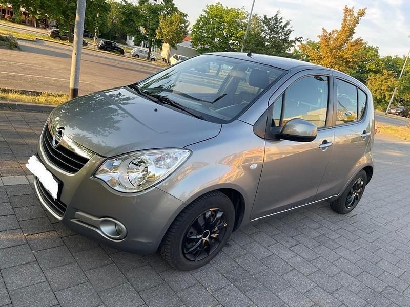 Silber Gebraucht 2011 Opel Agila Kleinwagen | 3.990 € (Guter Preis) - Bild 1/4