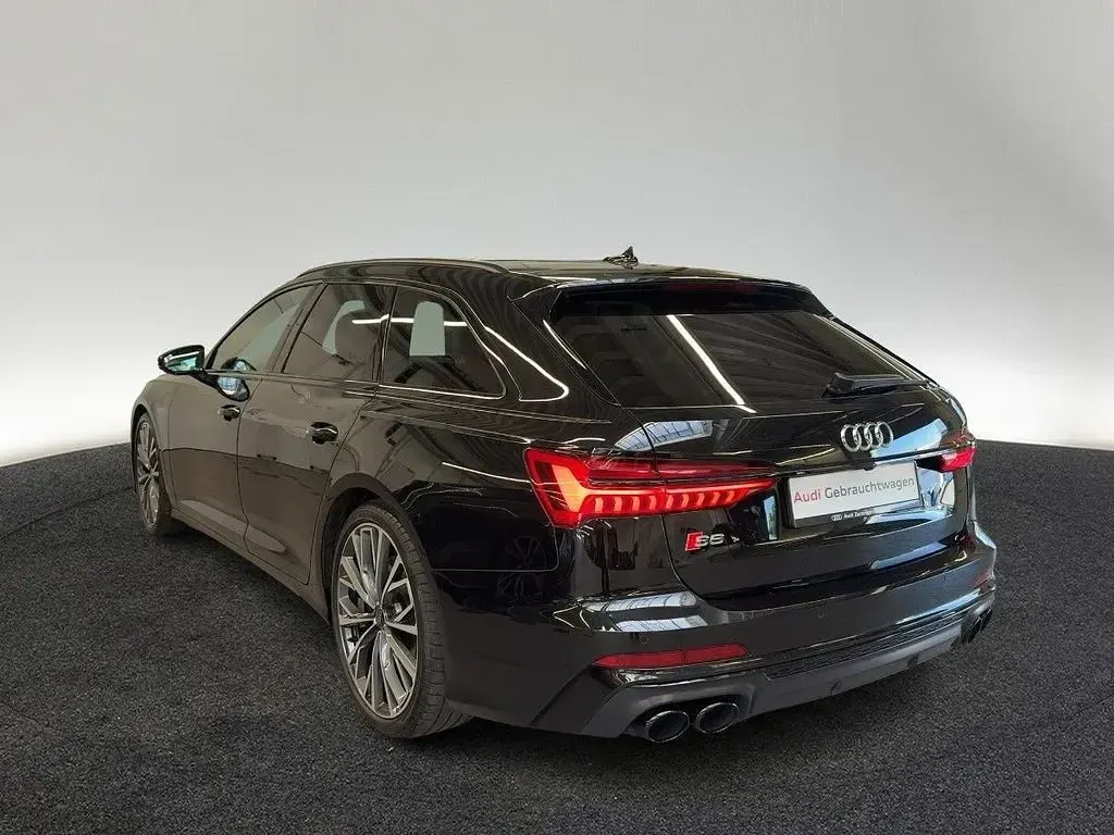 Gebraucht Audi S6 Premium 344 PS (253 kW) 2023 Mythosschwarz metallic Kombi