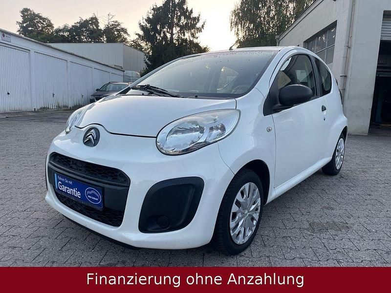 Weiß Gebraucht 2013 Citroën C1 Advance Kleinwagen | 3.999 € (Etwas zu teuer) - Bild 1/4