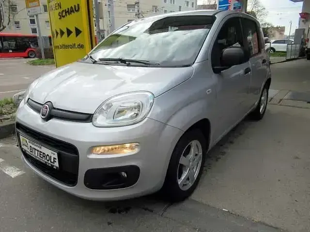 Gebraucht Fiat Panda Easy 69 PS (50 kW) 2020 Grau Kleinwagen