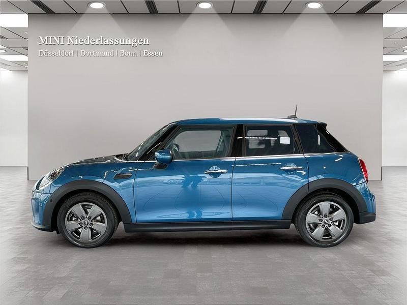 Usata Mini ONE 102 CV (75 kW) 2022 Blu Utilitaria