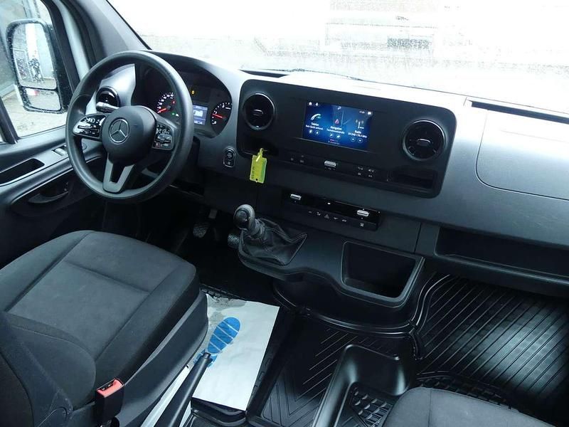 Gebraucht Mercedes Sprinter 170 PS (125 kW) 2022 Arktikweiss Van