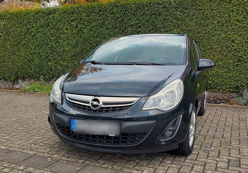 Schwarz Gebraucht 2013 Opel Corsa Kleinwagen | 4.499 € (Fairer Preis) - Bild 1/4