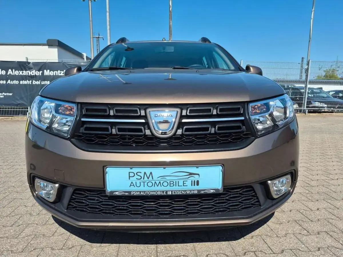 Gebraucht Dacia Logan MCV Lauréate 73 PS (53 kW) 2017 Braun Kombi