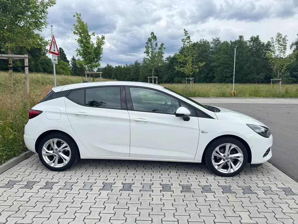 Gebraucht Opel Astra GS Line 131 PS (96 kW) 2021 Weiß Limousine