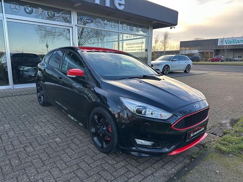 Usata Ford Focus ST-Line 150 CV (110 kW) 2016 Nero Berlina