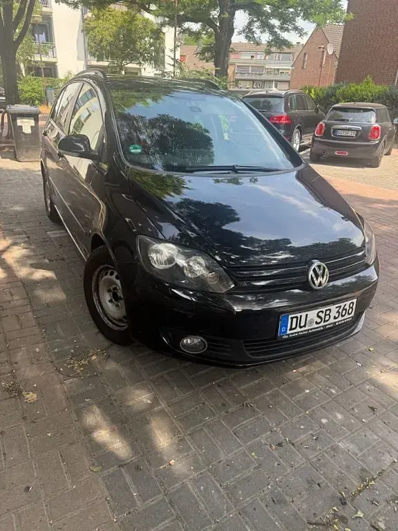 Gebraucht VW Golf Plus Cross Team 140 PS (102 kW) 2010 Schwarz Van / Kleinbus