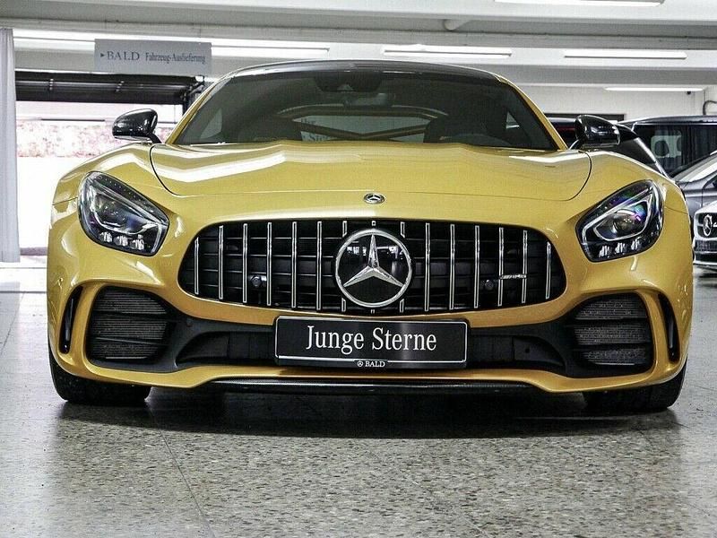 Gelb Gebraucht 2019 Mercedes AMG GT R AMG Coupé | 154.000 € - Bild 1/4