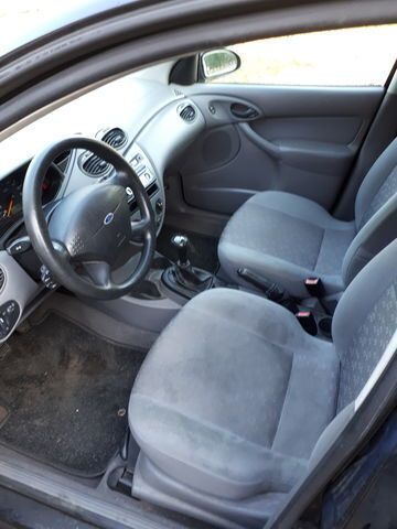 Gebraucht Ford Focus 102 PS (75 kW) 2001 Schwarz Kombi