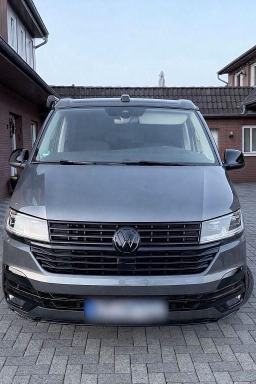 Gebraucht VW California Edition 150 PS (110 kW) 2022 Grau Van