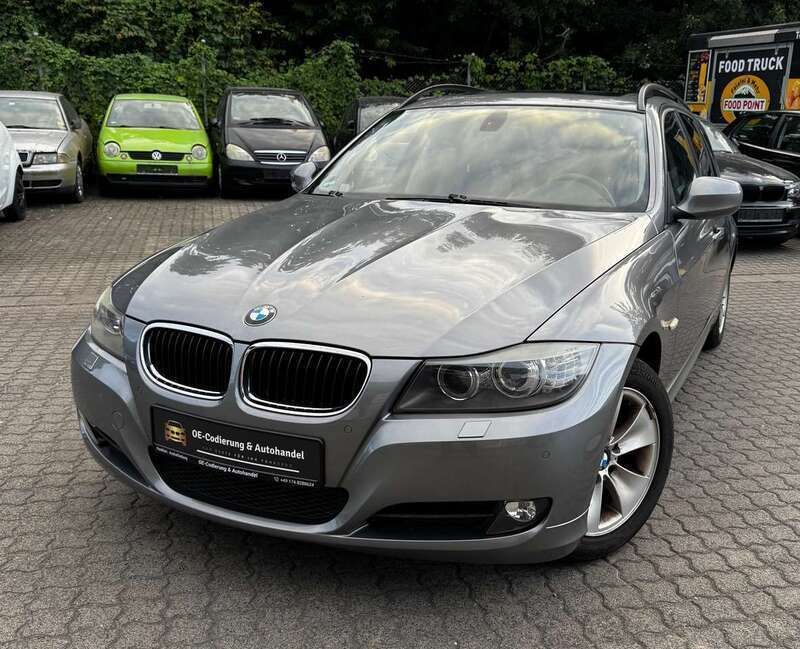 Grau Gebraucht 2009 BMW 318 Comfort Edition Kombi | 6.490 € (Fairer Preis) - Bild 1/4
