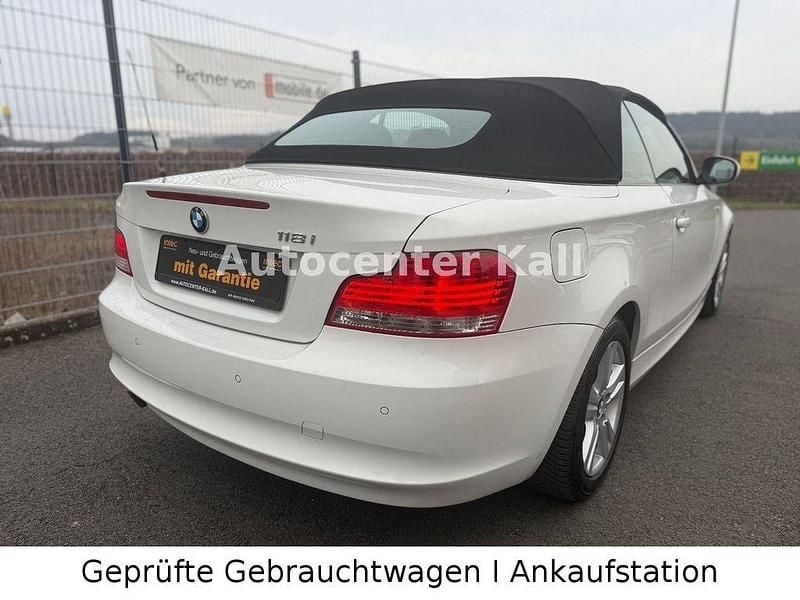 Gebraucht BMW 118 Cabriolet Advantage 143 PS (105 kW) 2010 Weiß Cabrio