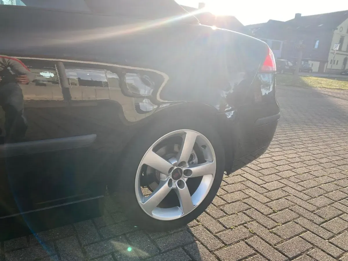 Gebraucht Saab 9-3 Cabriolet Vector 175 PS (128 kW) 2004 Schwarz Cabrio