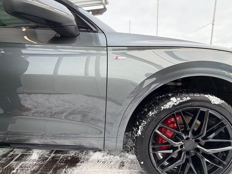 Second-hand Audi Q5 S-Line 286 CP (210 kW) 2022 Gri SUV