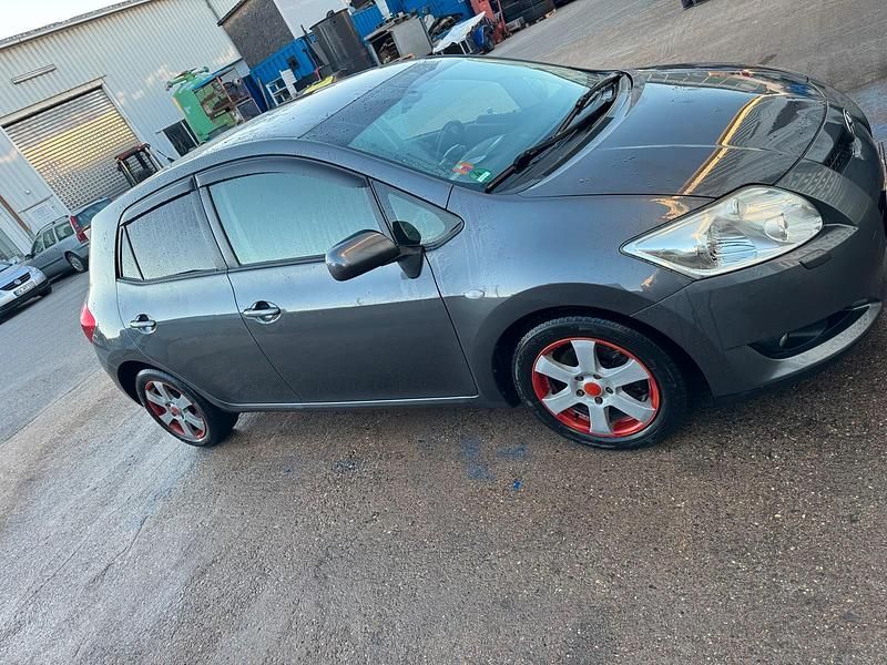Gebraucht Toyota Auris 126 PS (92 kW) 2007 Kleinwagen